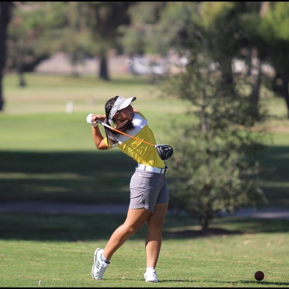 Meet your Posher, Mya - Picture 4 of 5